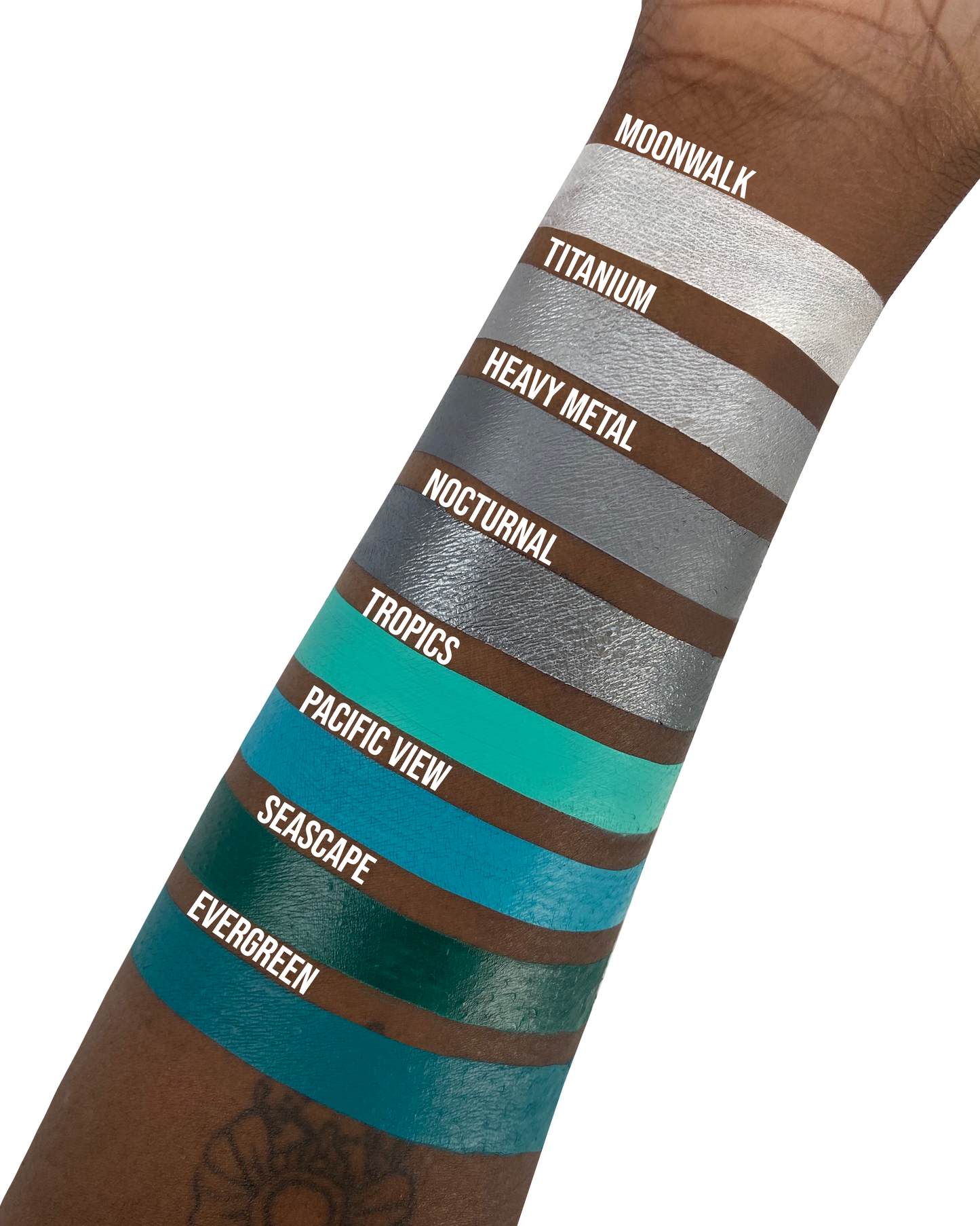 Gavissi Beauty - "HEAVY METAL" RETRO LINER