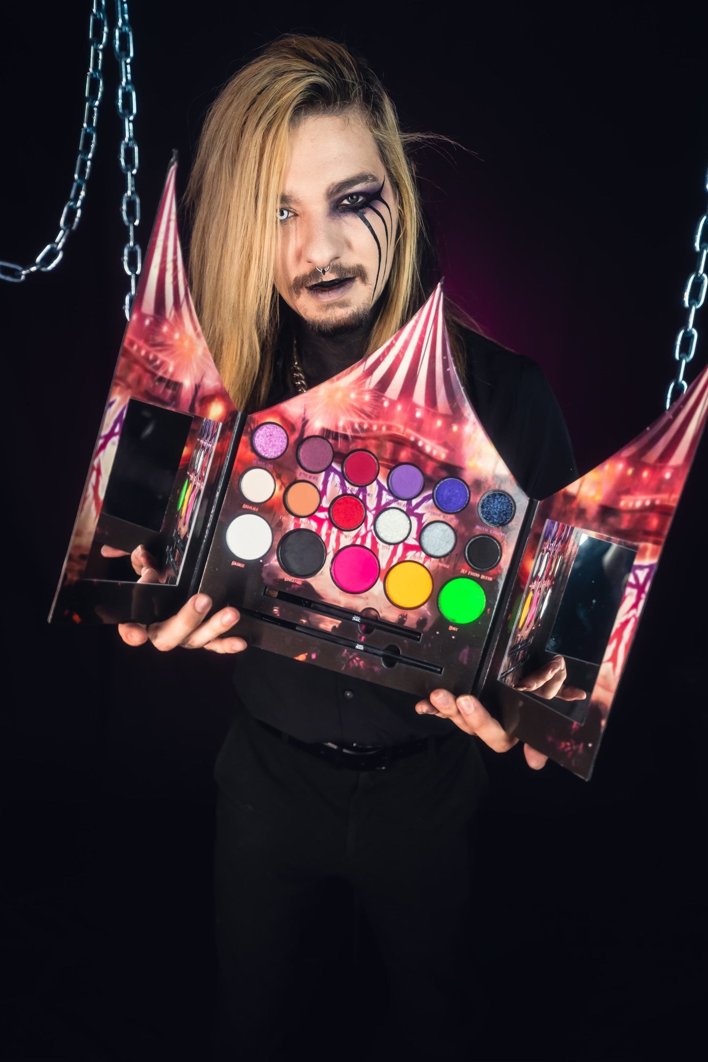Curst Kosmetics - Dark Divine Artistry Palette