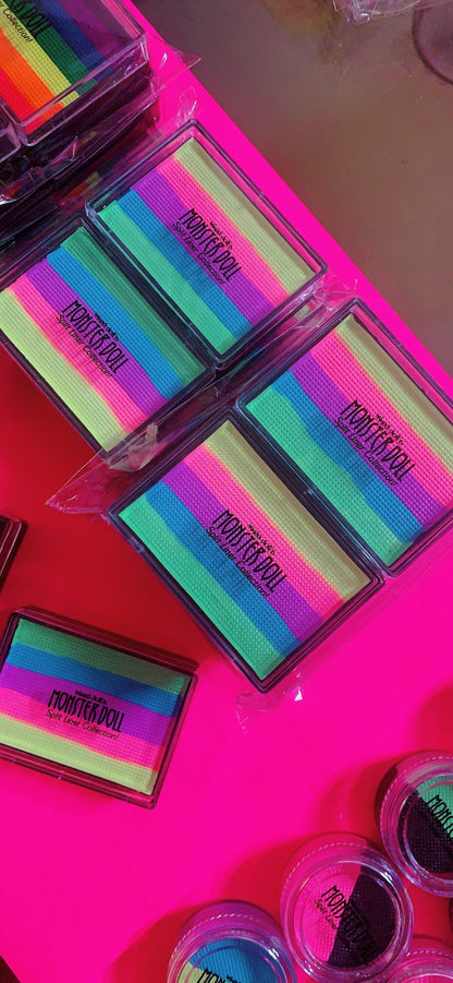 Inked Doll Cosmetics - *UV* UNICORN PASTEL PRIDE Striped Wet Liner