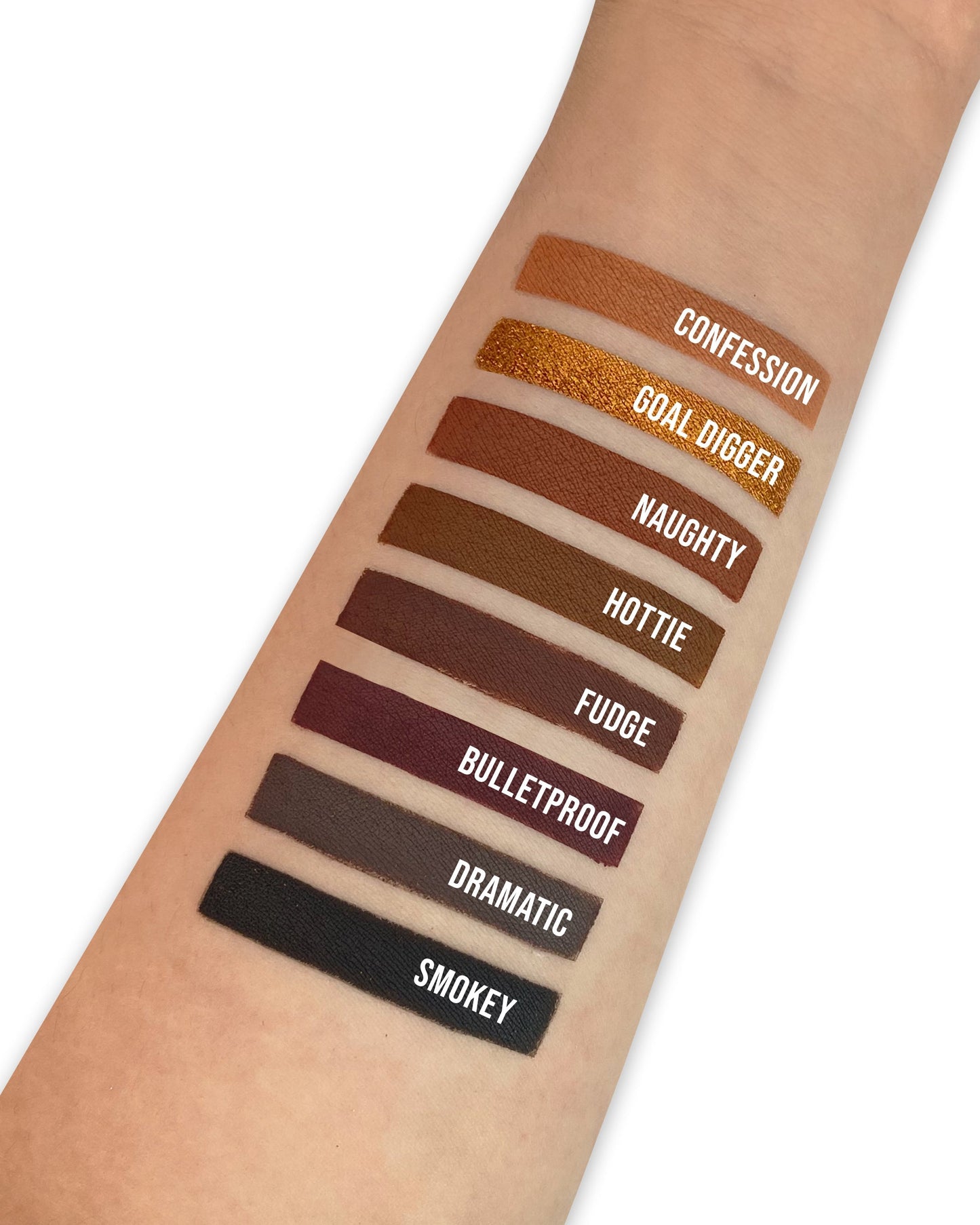 Gavissi Beauty - "FUDGE" MATTE EYESHADOW
