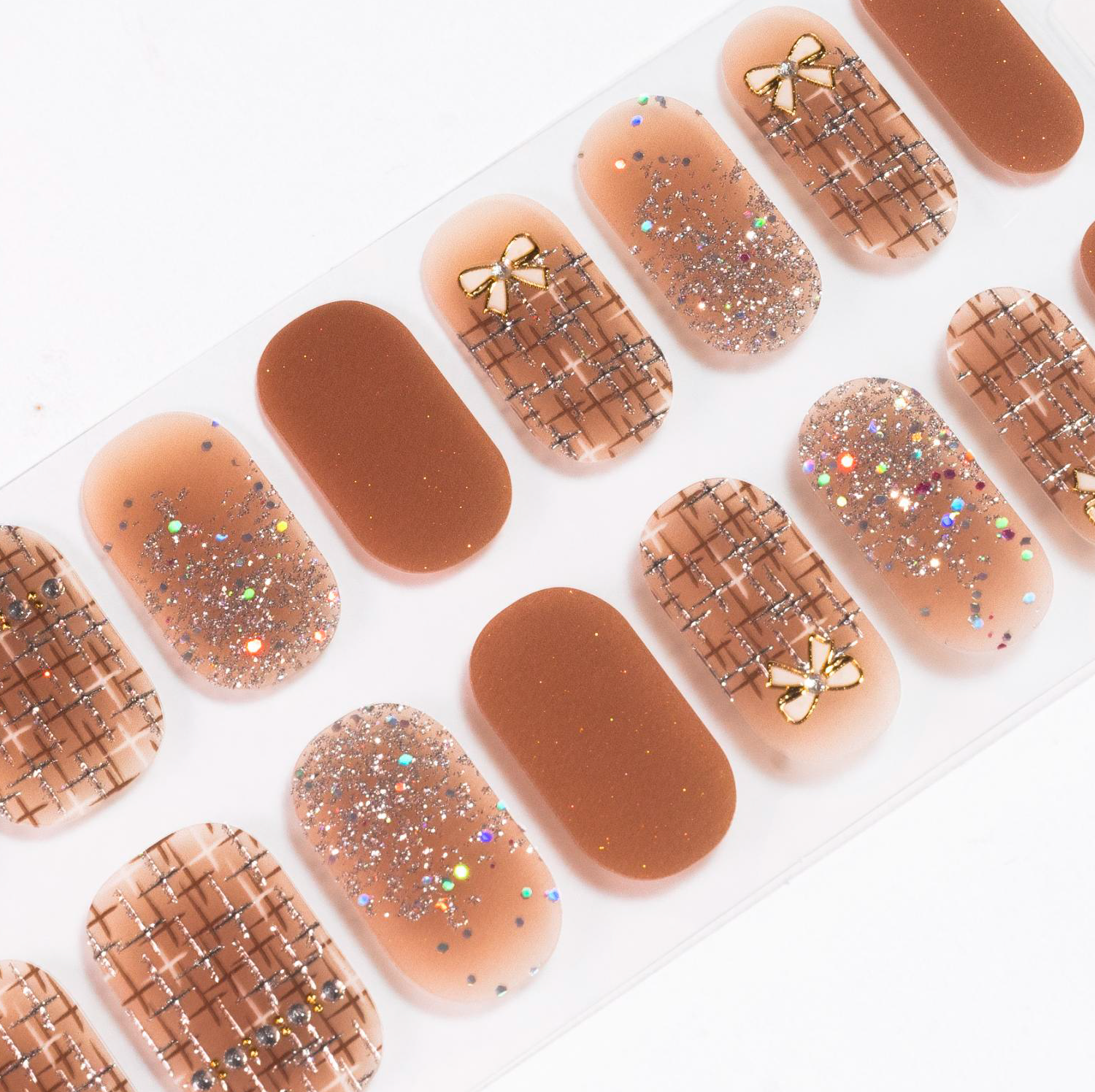 Candied Nails - Bows in Tan Gel Nails